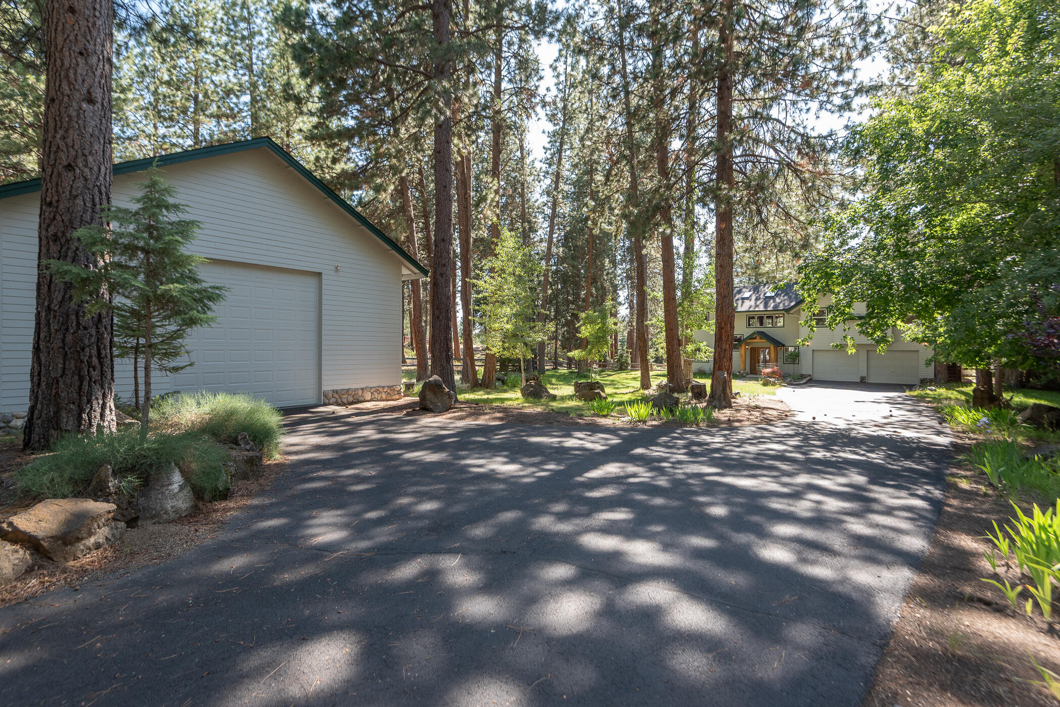 Deschutes RiverWoods - Residential