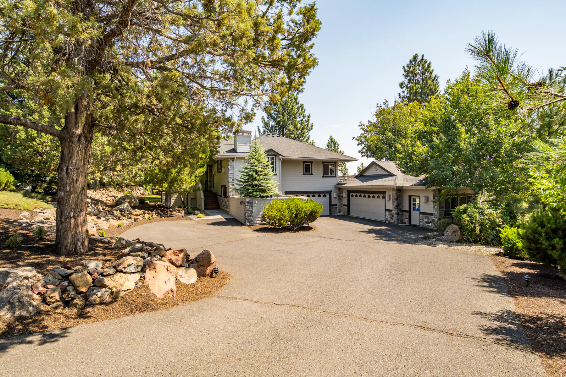Awbrey Butte - Residential