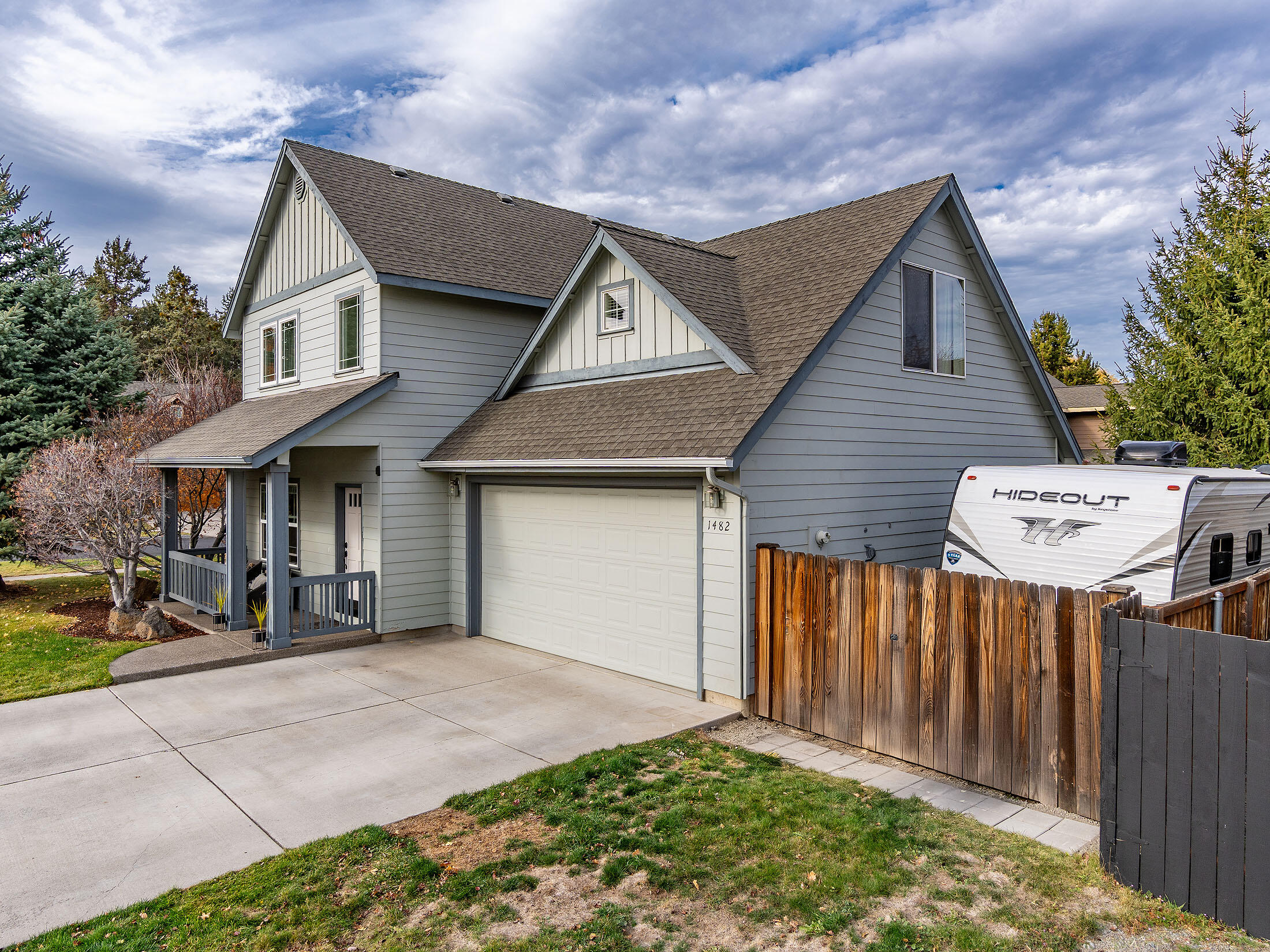 Quiet Canyon - Residential