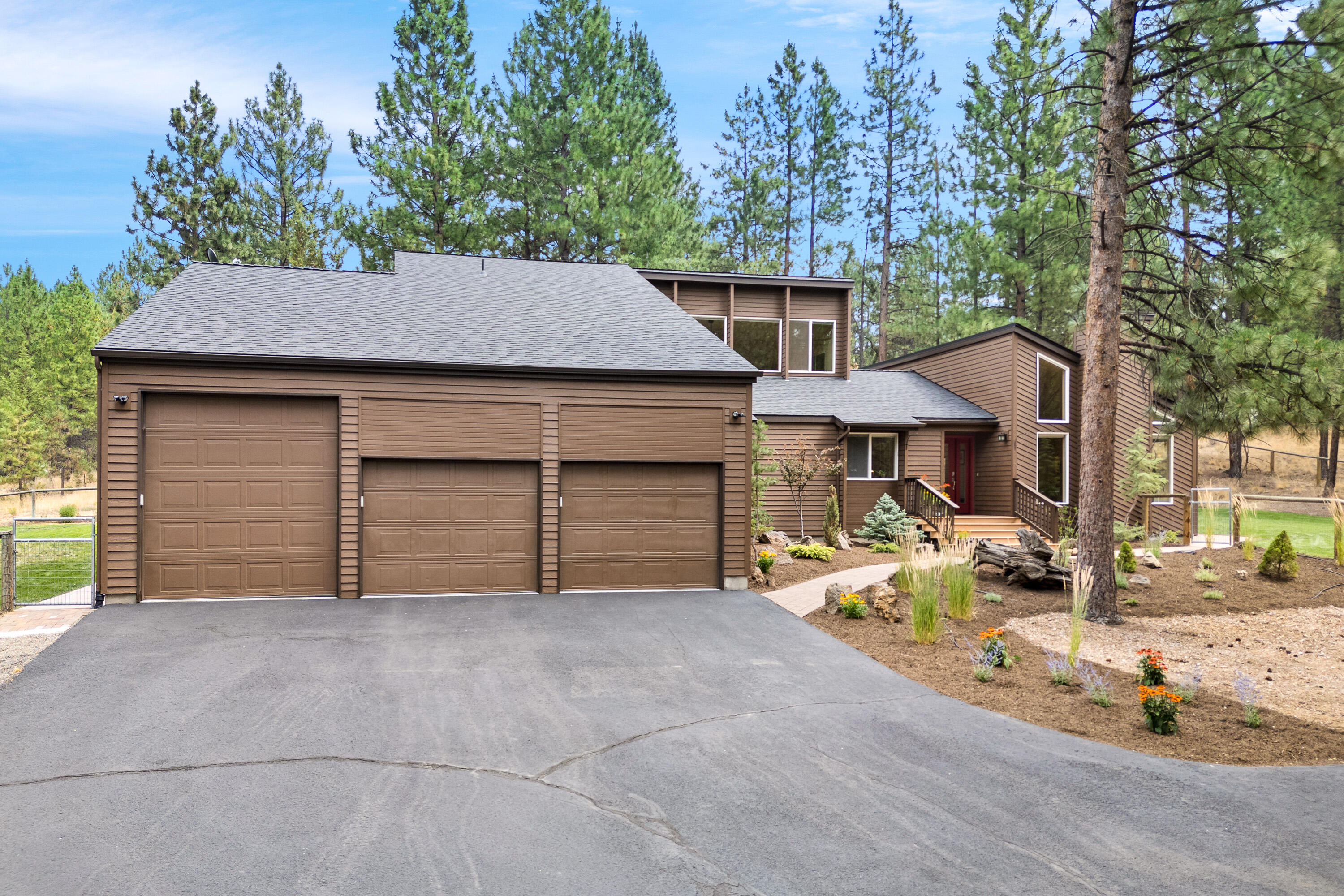Woodside Ranch - Residential