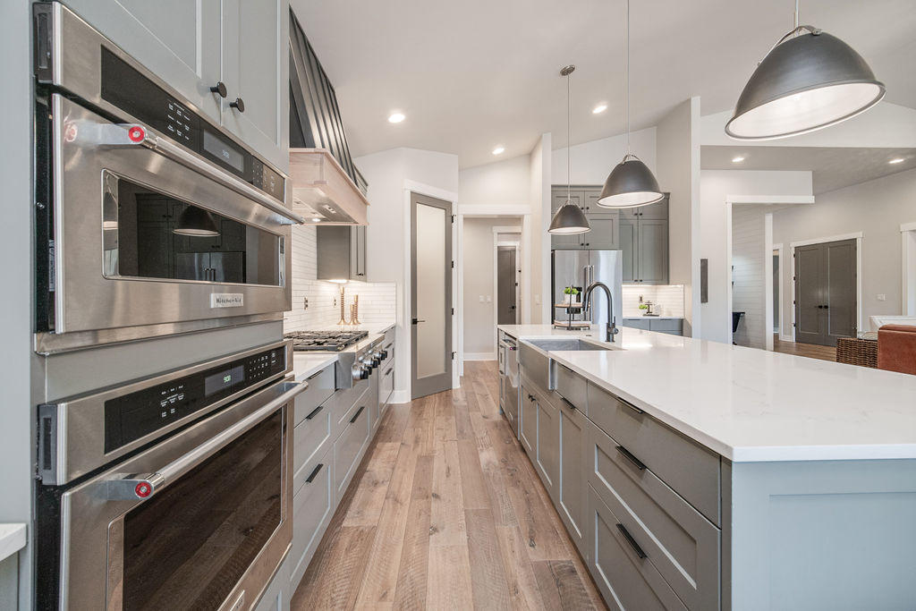 7th Mtn Golf Village - Residential