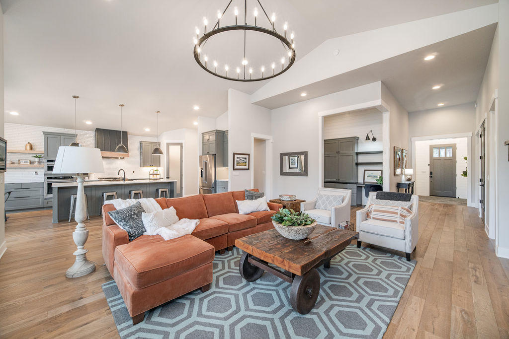 7th Mtn Golf Village - Residential
