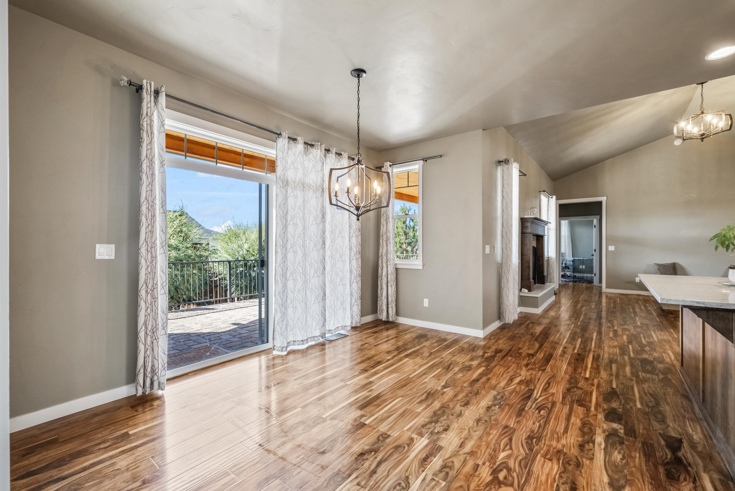 Forked Horn Butte - Residential