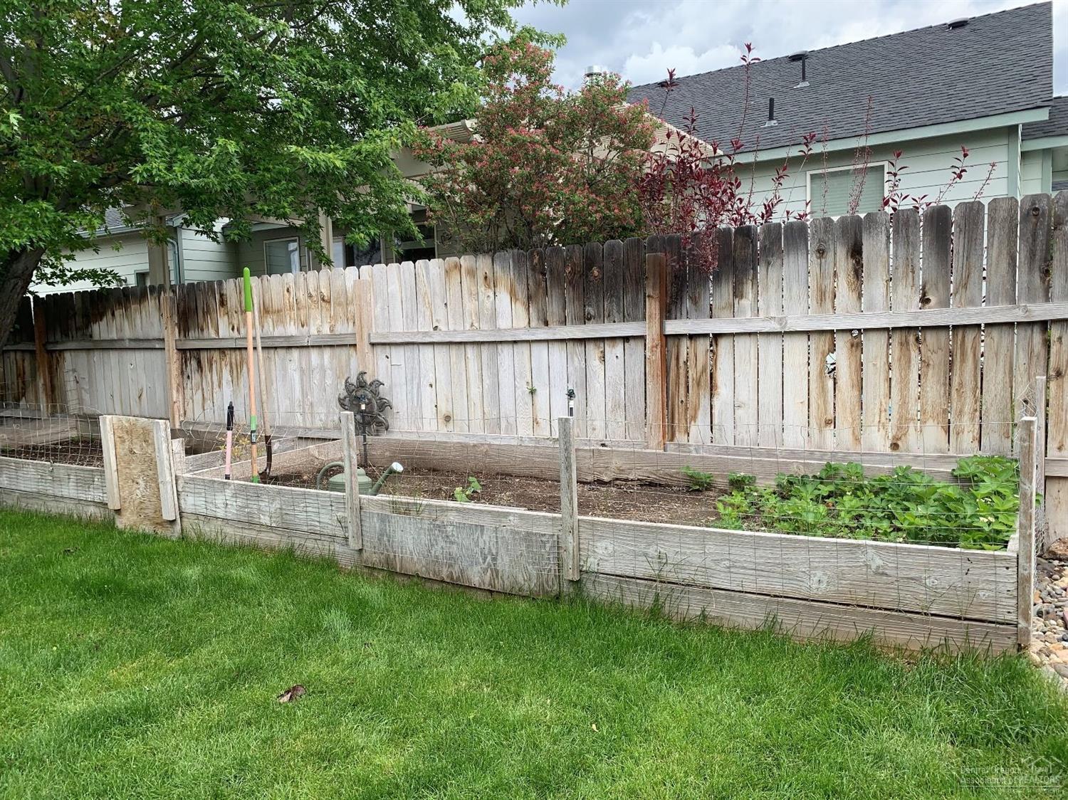 Pioneer Heights - Residential