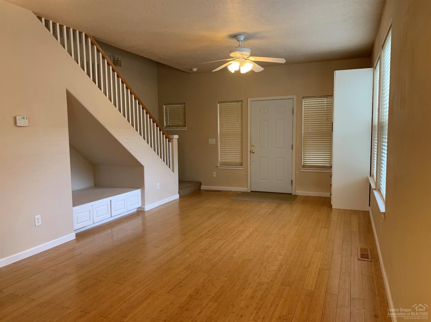 Pioneer Heights - Residential