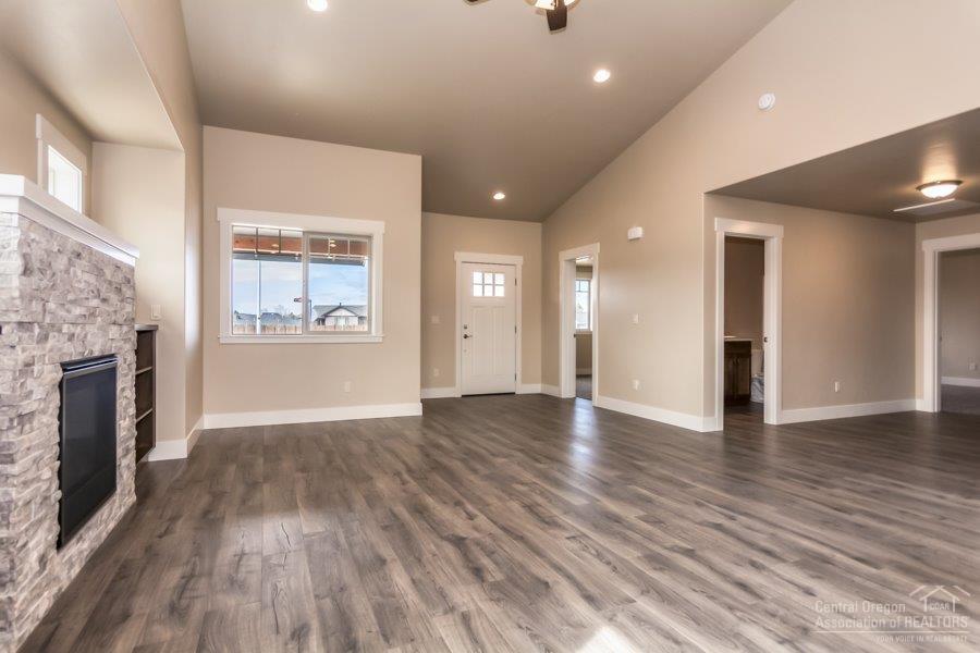 Ironhorse - Residential