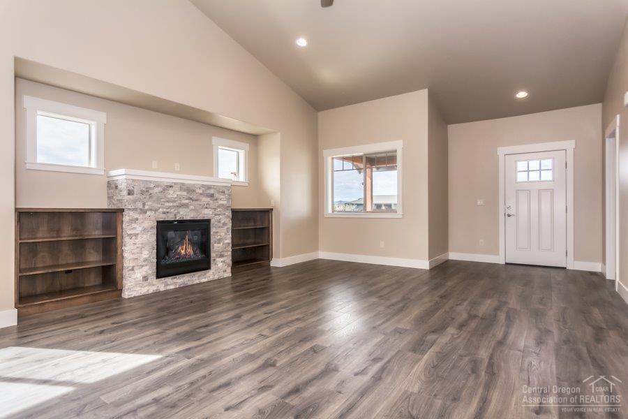 Ironhorse - Residential