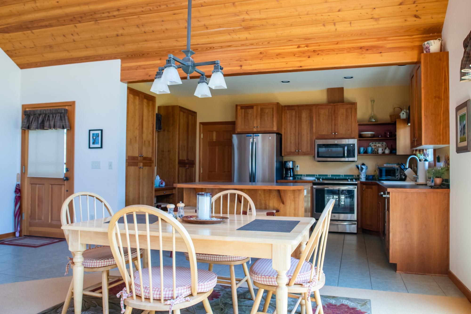 Metolius Meadows - Residential