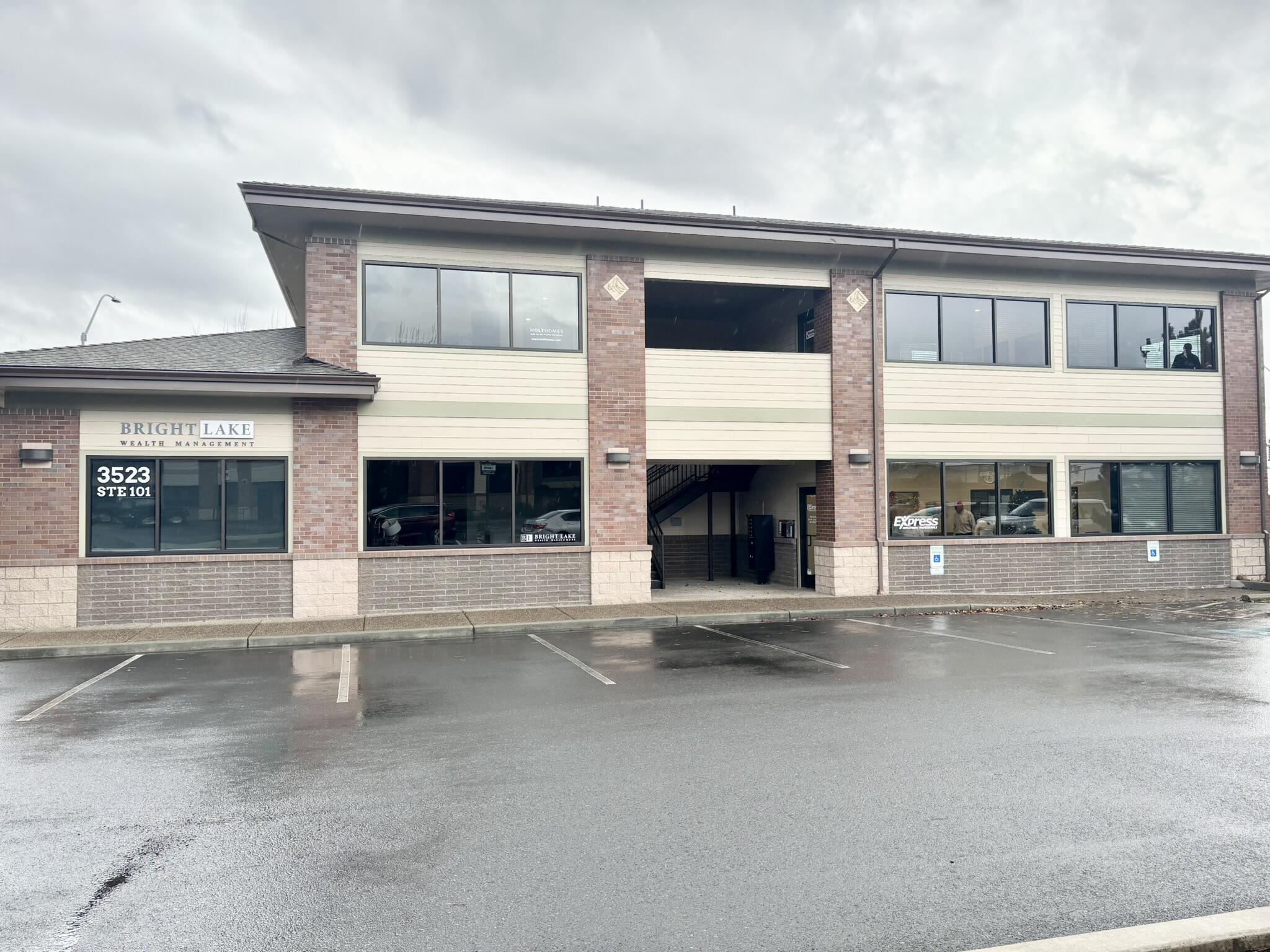 Tower Business Park - Commercial Lease