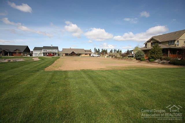 Pine Meadow Vill - Land