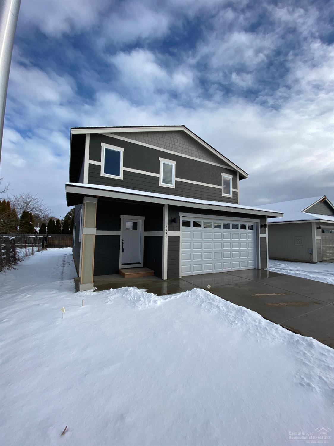 Welcome home to this beautiful and ever popular Larch plan by Arbor Builders. With a cute, craftsman exterior and a well thought out floor plan, this one is a must see! This home is well appointed with designer chosen finishes. Outside, you'll find a landscaped front yard with sprinklers that is ready for you! 2019 taxes are for the lot only. Call today, this home is move in ready and priced to sell!