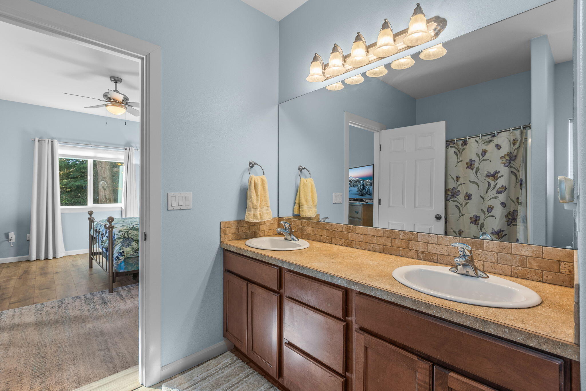 Jonahs Landing - Residential