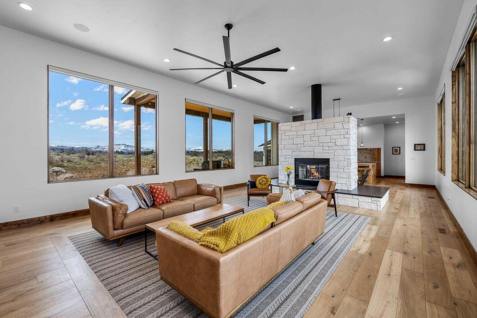 Henkle Butte - Residential