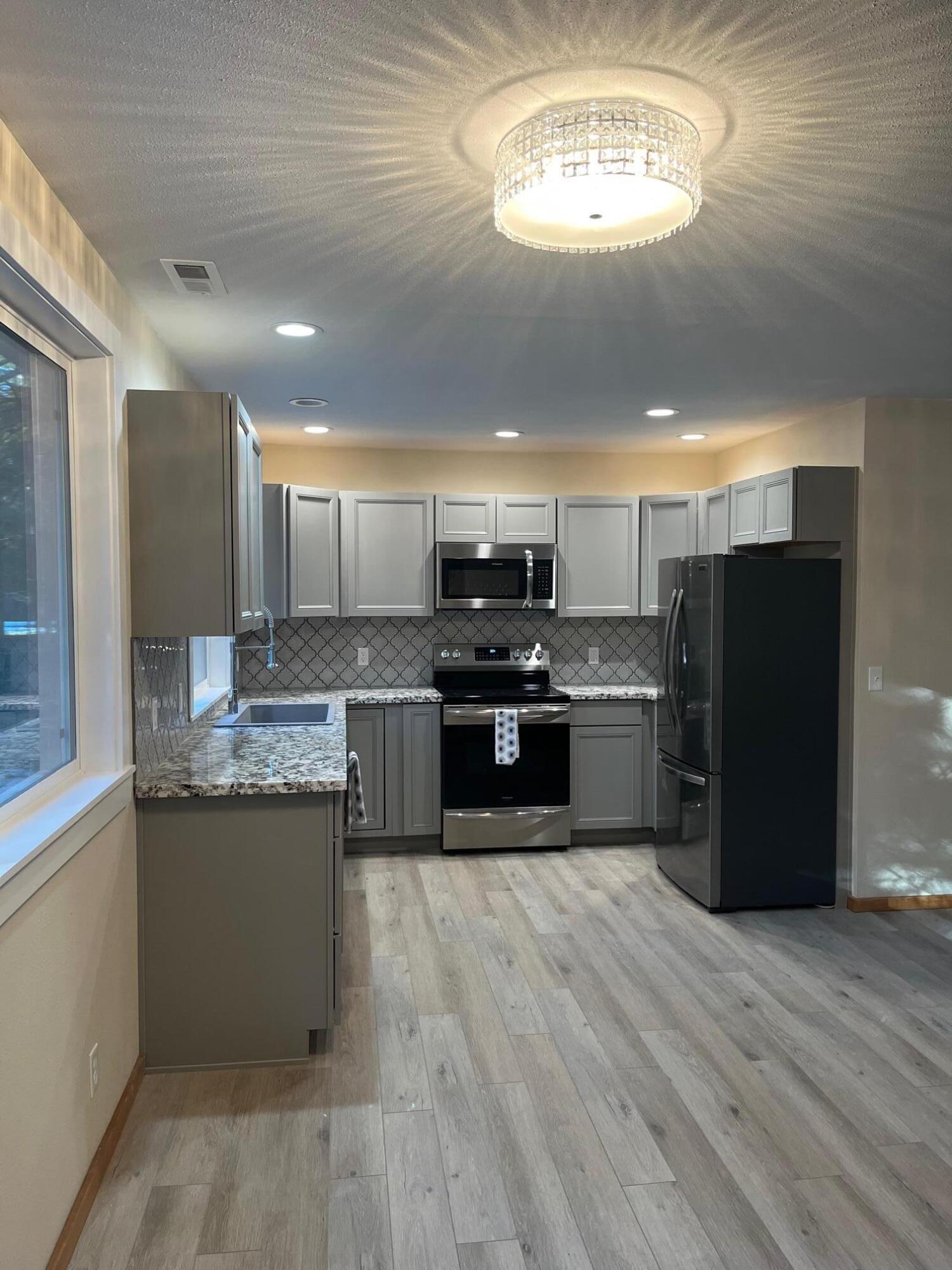 Crane Prairie Est - Residential