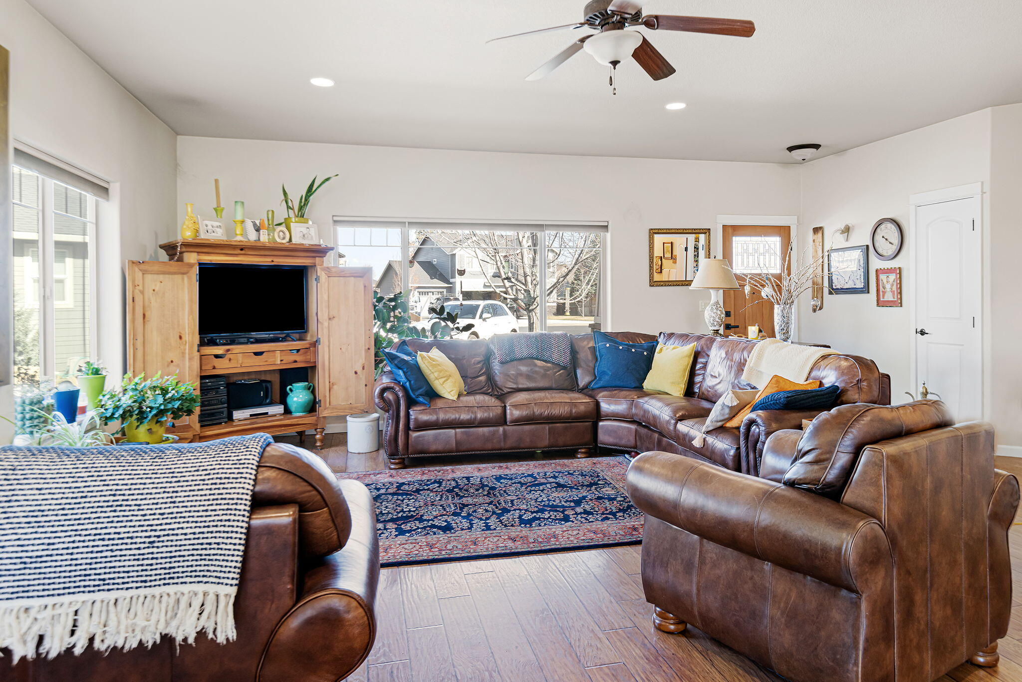 Two Bar Estates - Residential