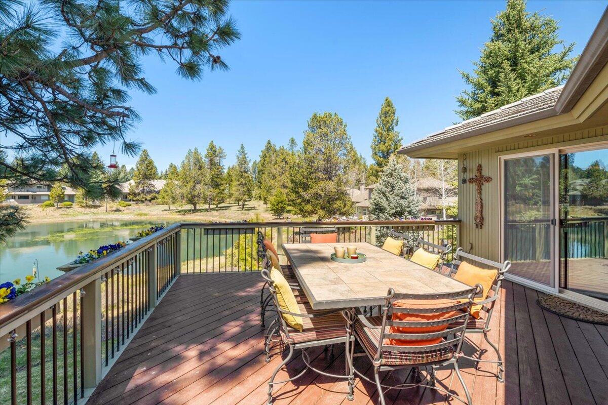 Fairway Crest Village - Residential