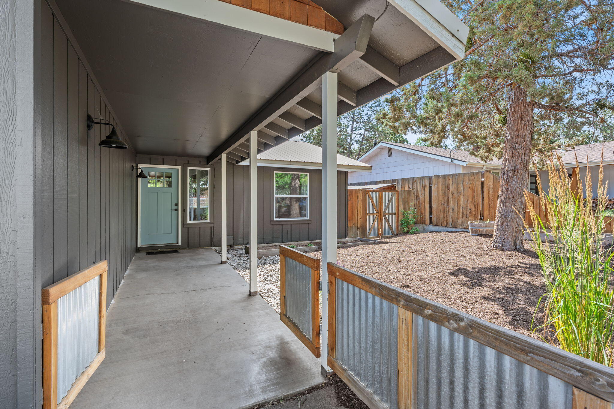 Larkspur - Residential