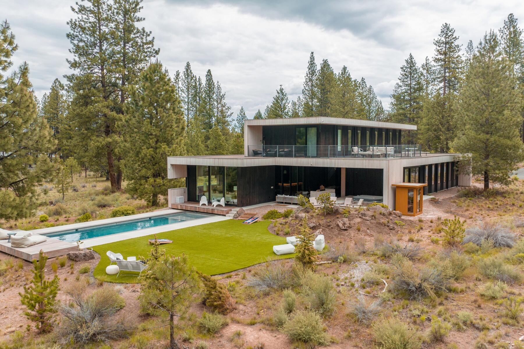 The Highlands at Broken Top - Residential