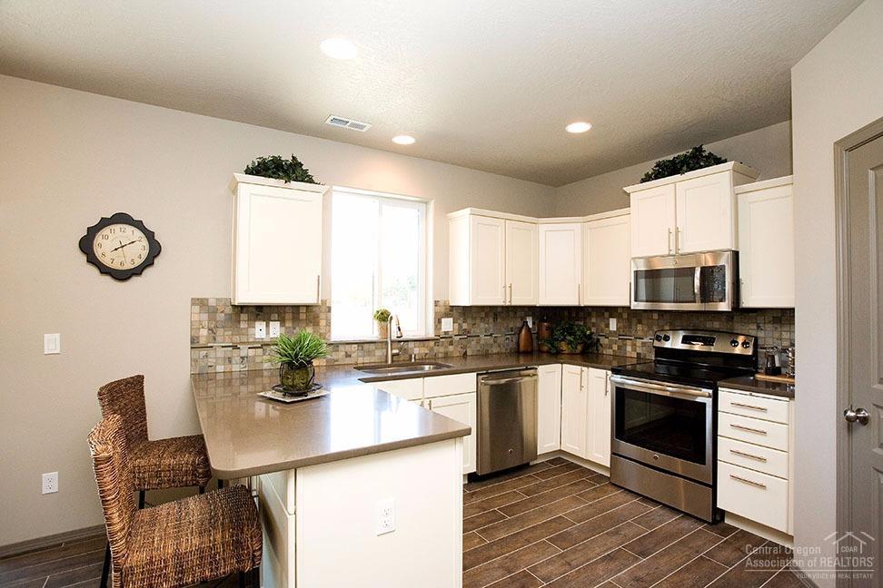 Maple Meadows - Residential