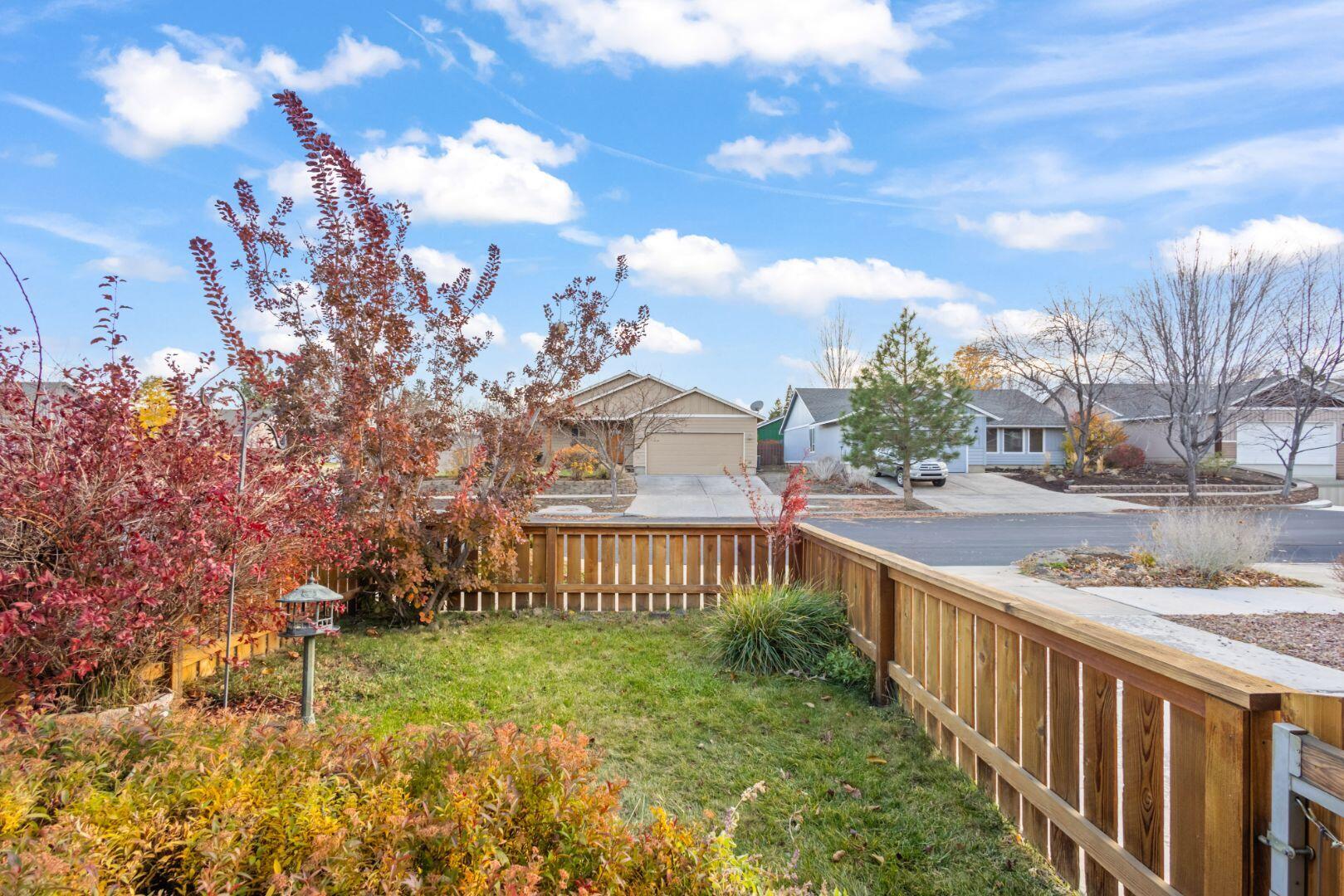 Lavacrest - Residential