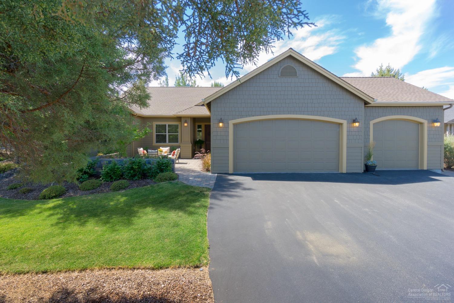 Eagle Crest - Residential