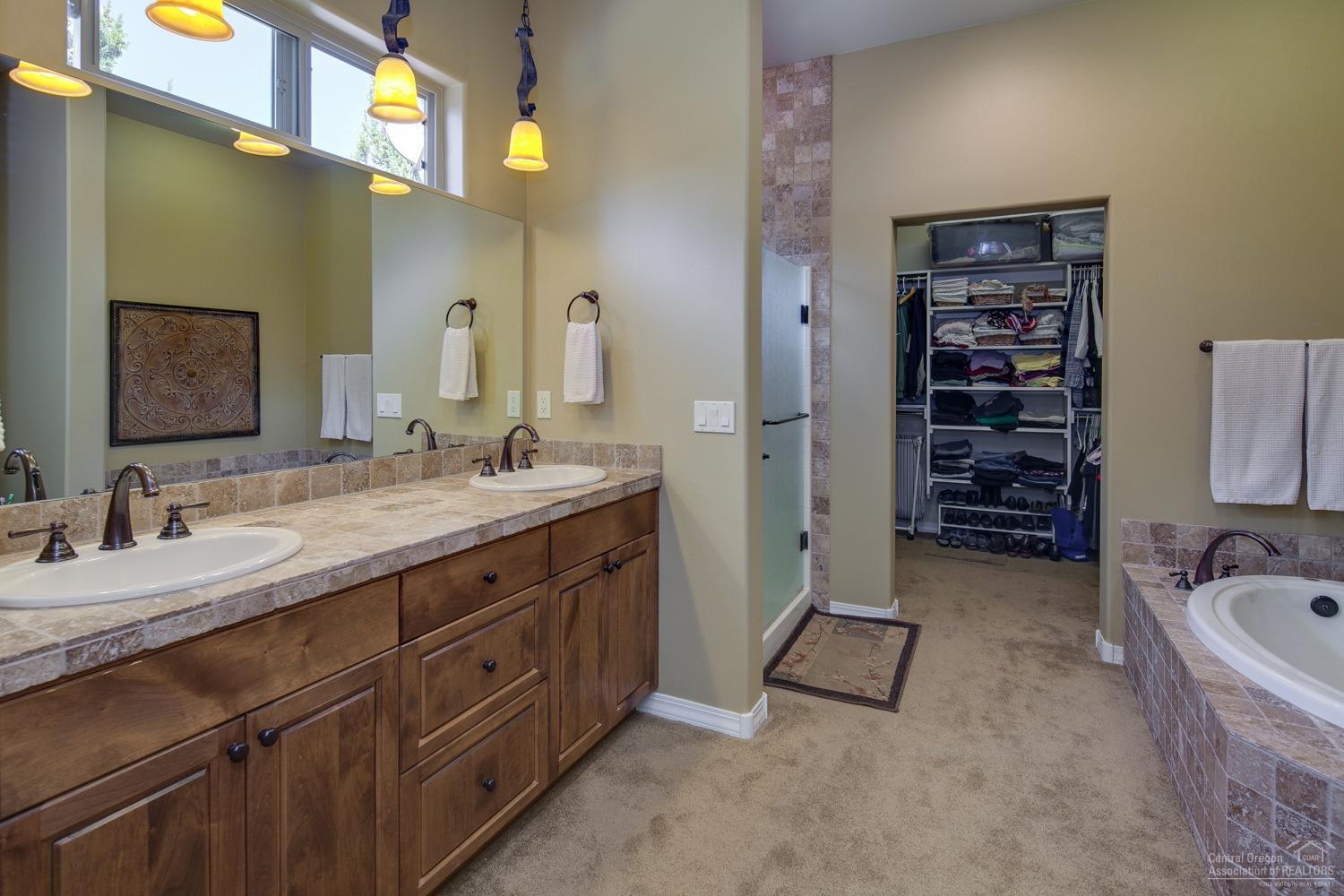 Eagle Crest - Residential