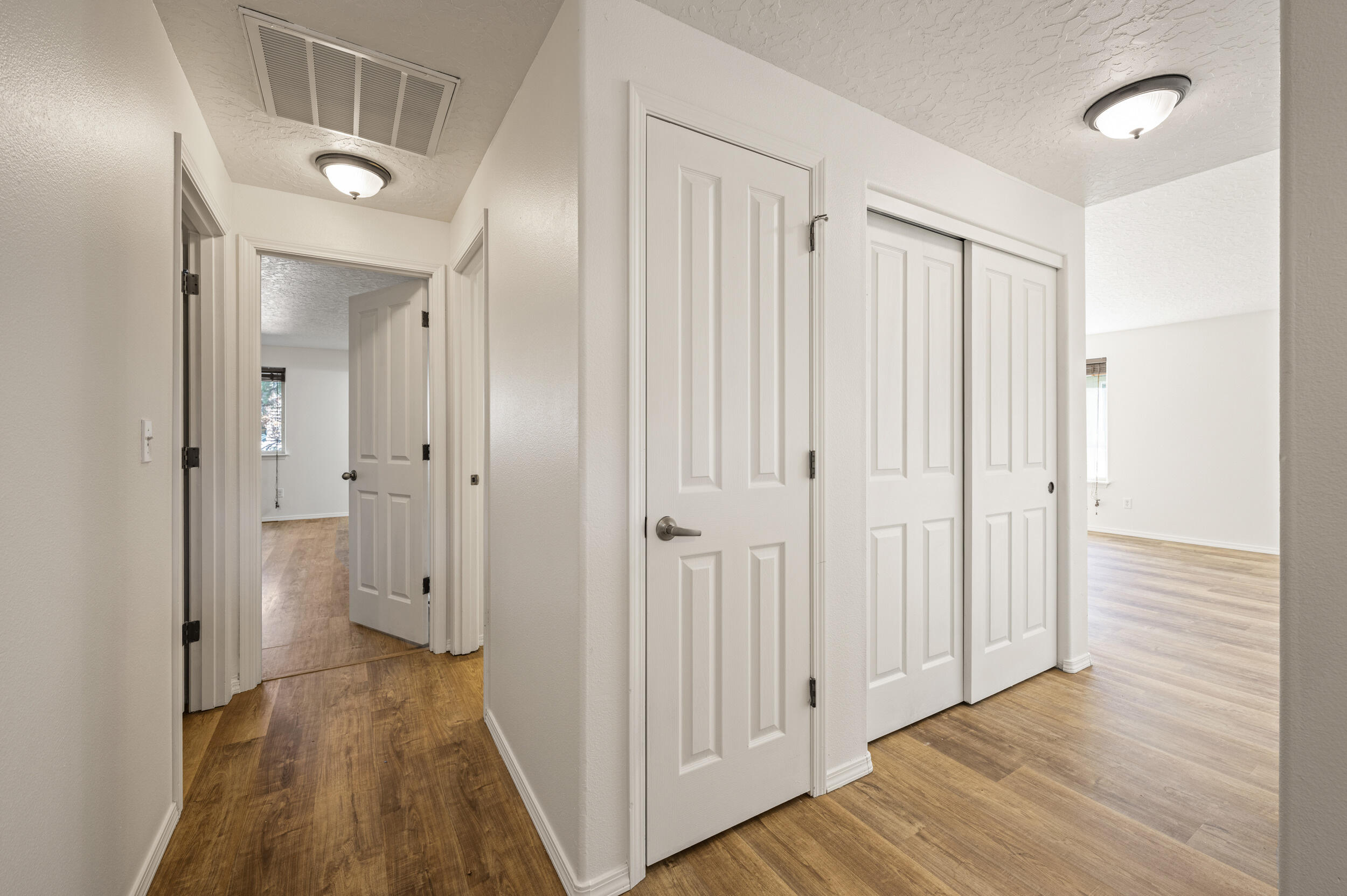 Huntington Meadows - Residential