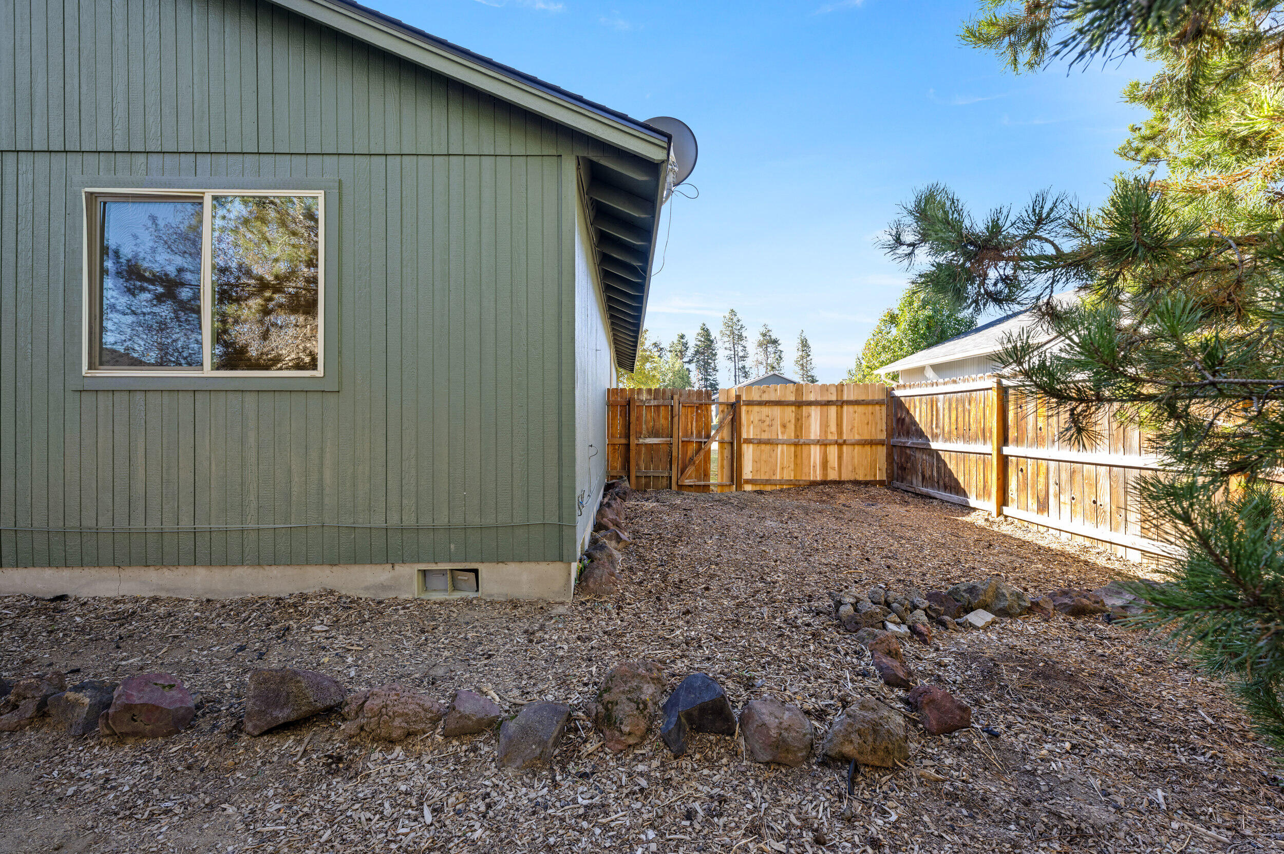 Huntington Meadows - Residential