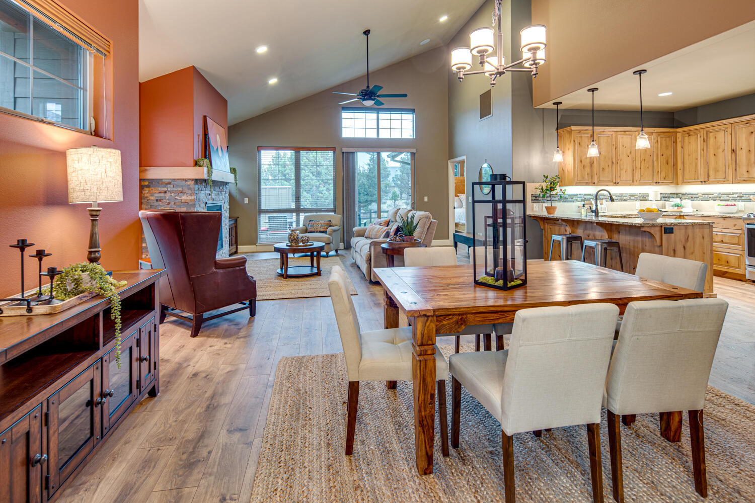 Eagle Crest - Residential