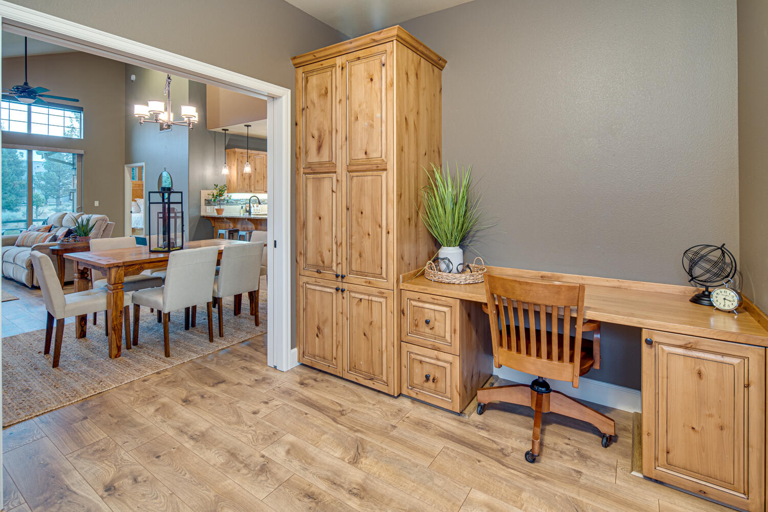 Eagle Crest - Residential