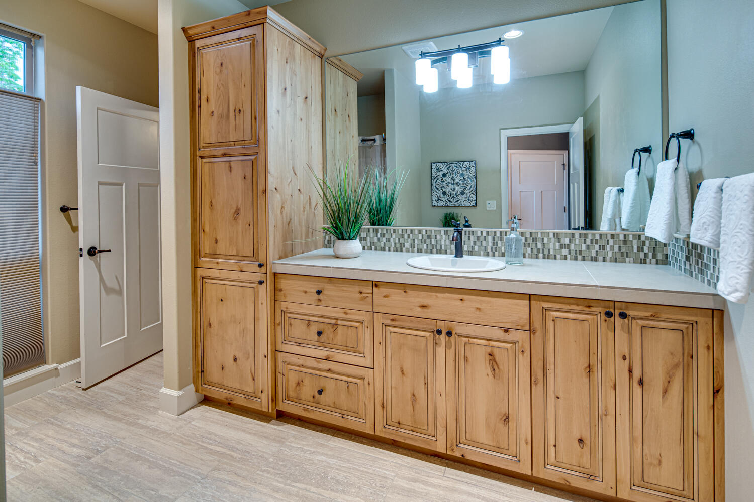 Eagle Crest - Residential