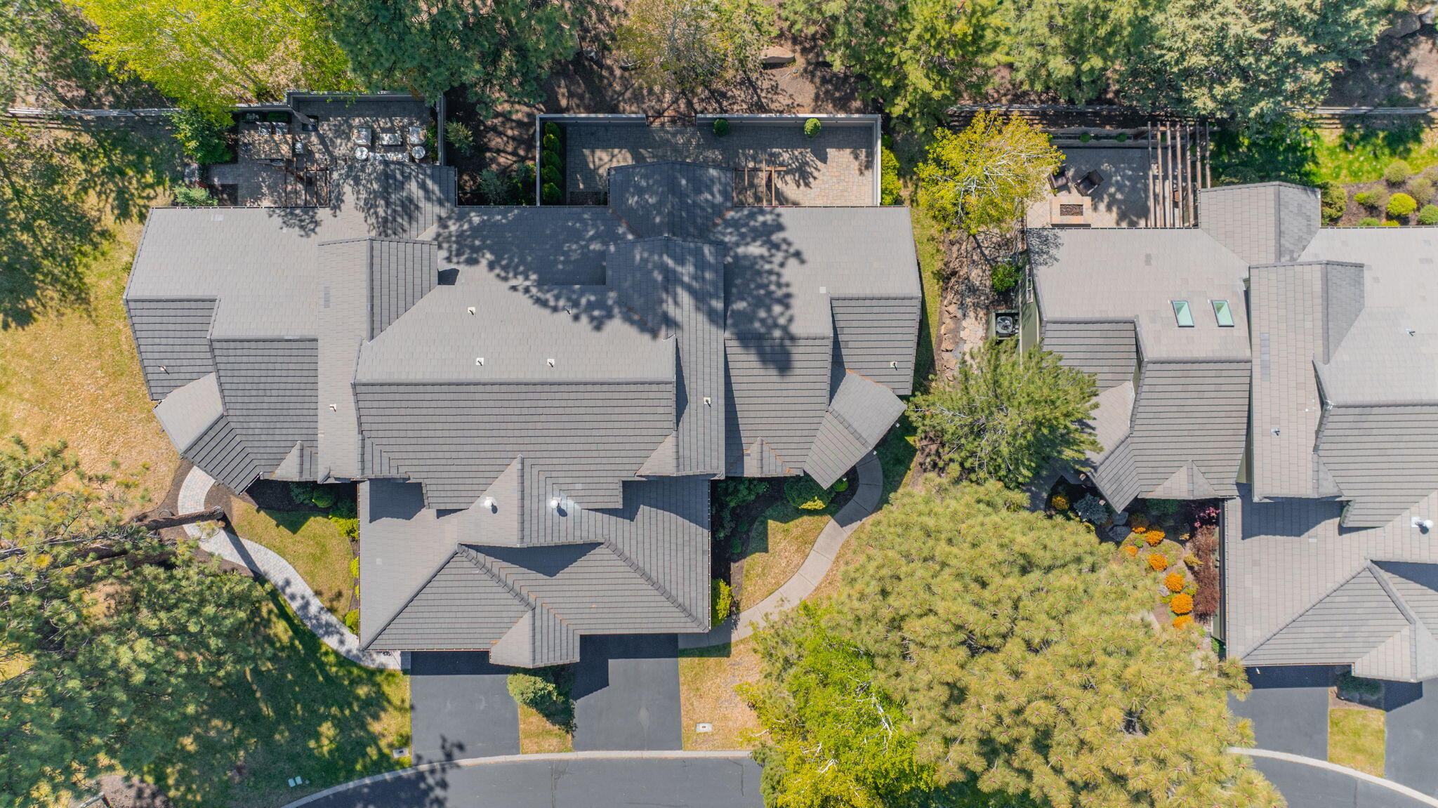 Broken Top - Residential