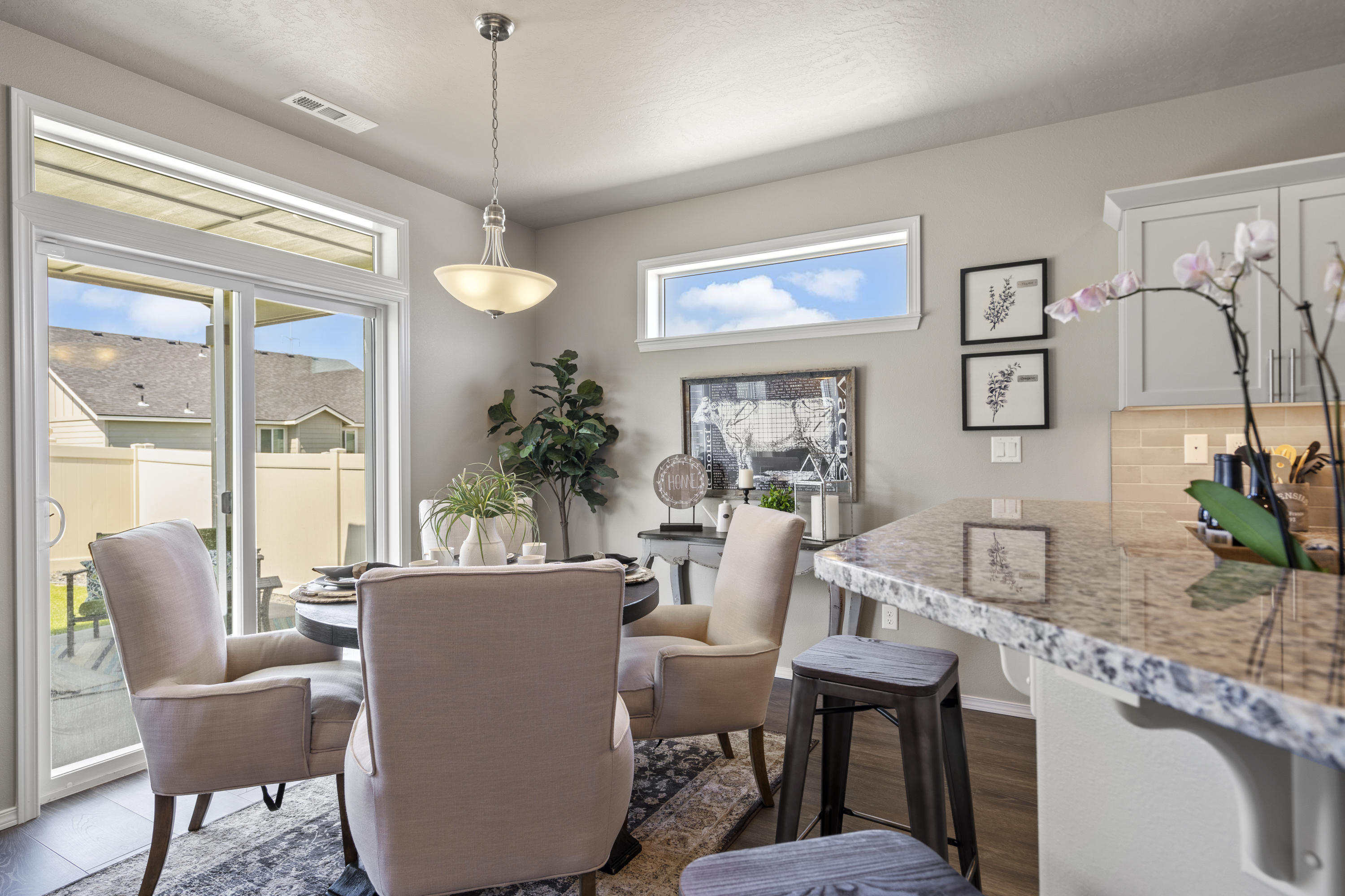 Mckenzie Meadow Vill - Residential