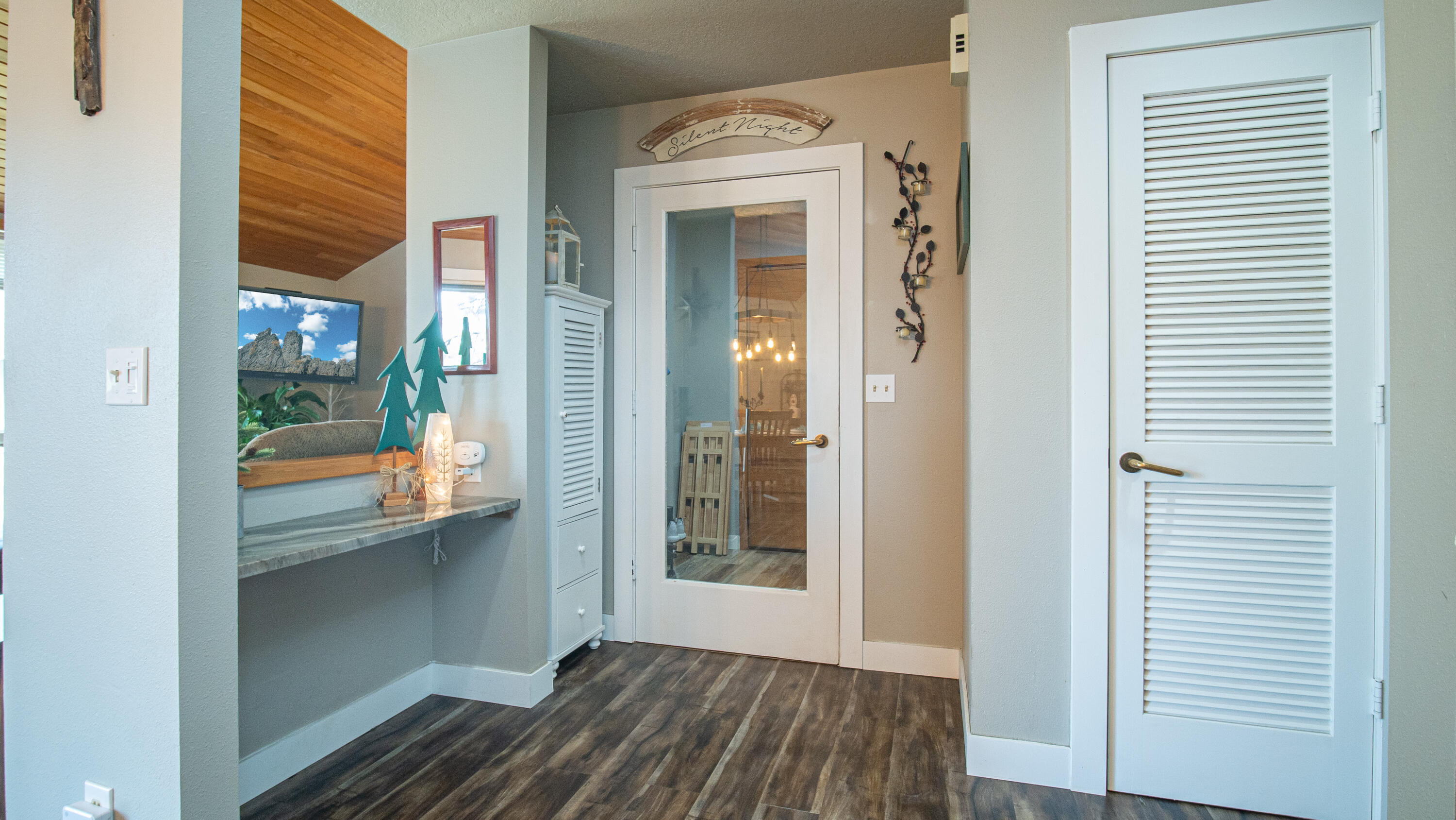 Mtn Village East - Residential