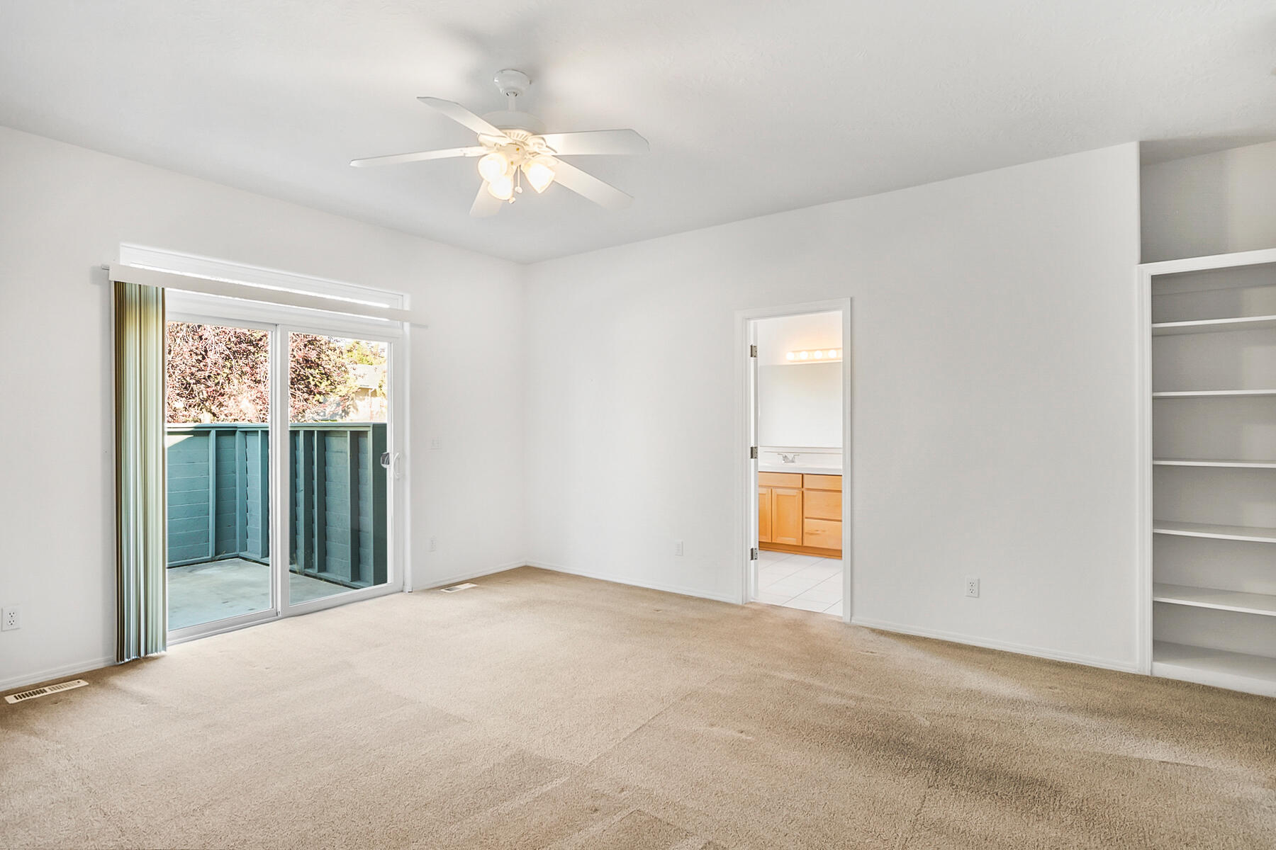 Eagle Crest - Residential
