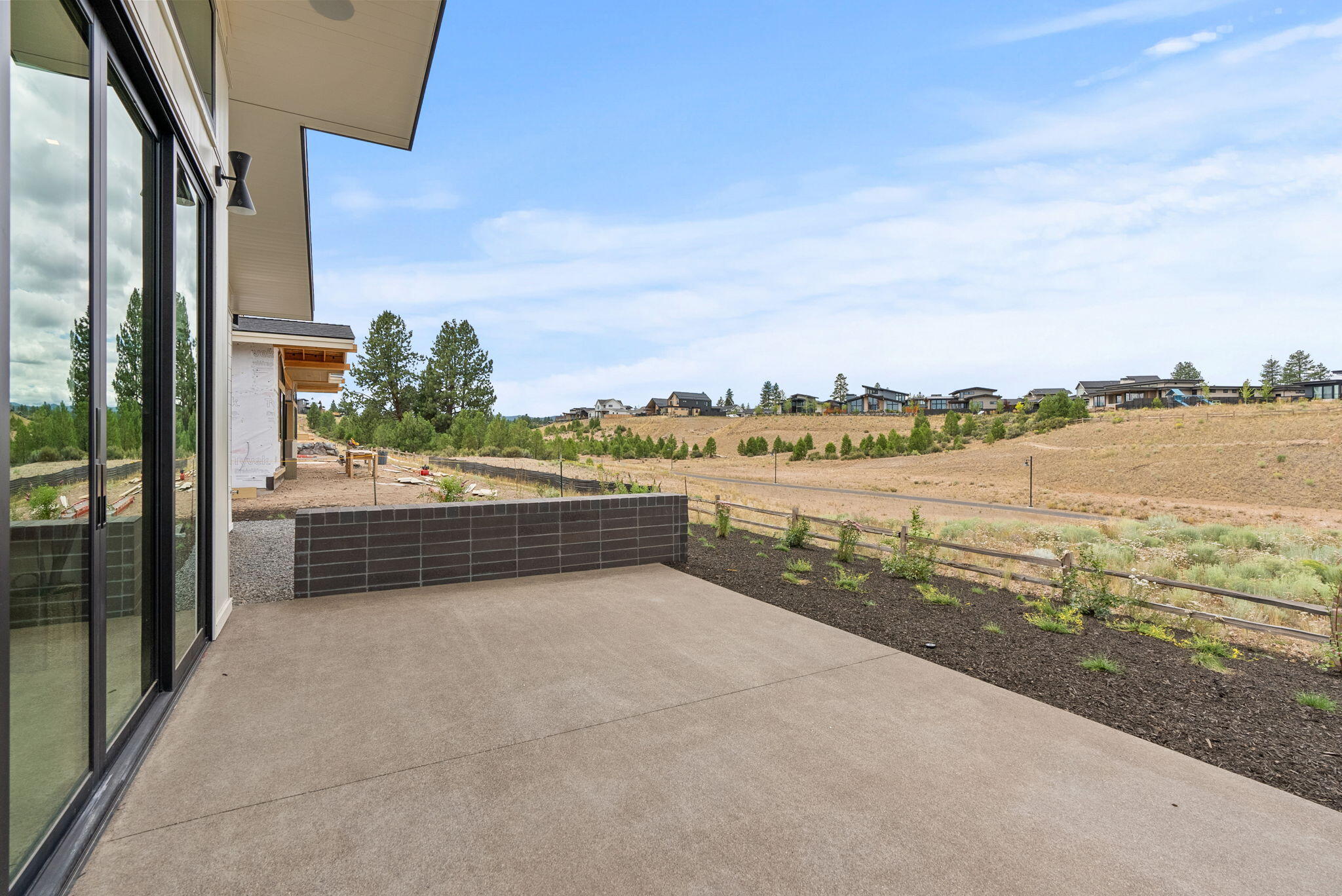 Discovery West Phase 5 - Residential