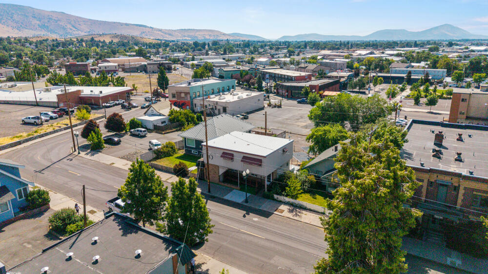 Klamath Falls -Hot Springs Addition - Residential Income