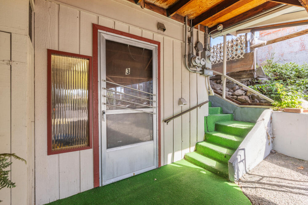 Klamath Falls -Hot Springs Addition - Residential Income