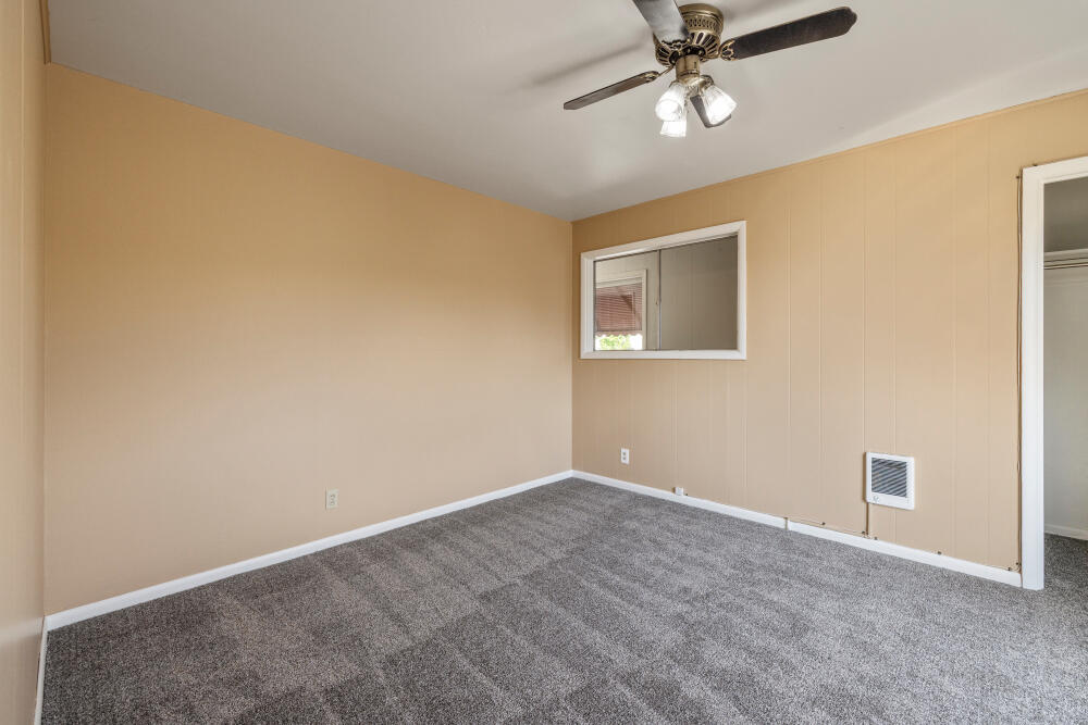Klamath Falls -Hot Springs Addition - Residential Income