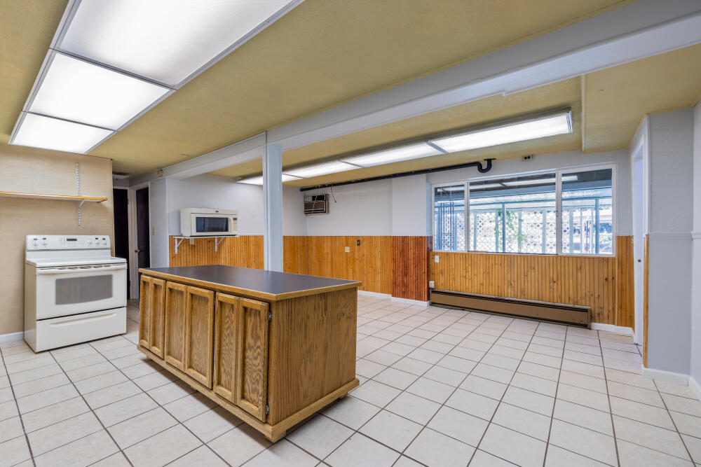 Klamath Falls -Hot Springs Addition - Residential Income