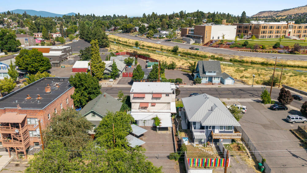 Klamath Falls -Hot Springs Addition - Residential Income