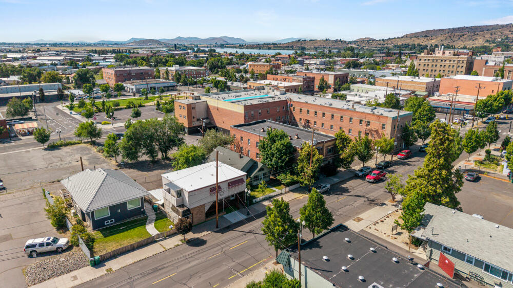 Klamath Falls -Hot Springs Addition - Residential Income