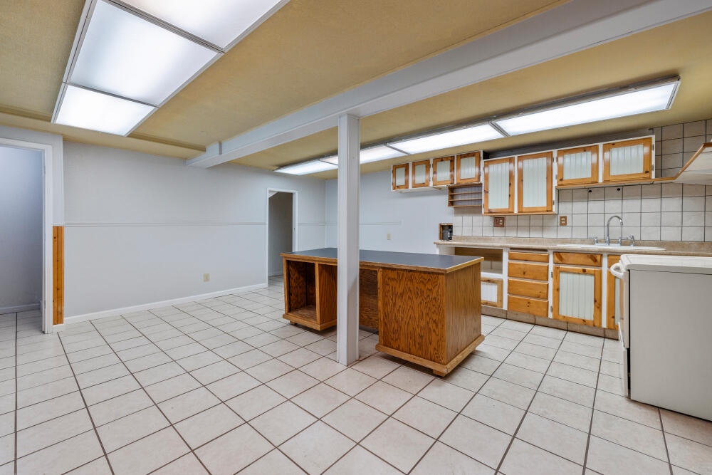 Klamath Falls -Hot Springs Addition - Residential Income