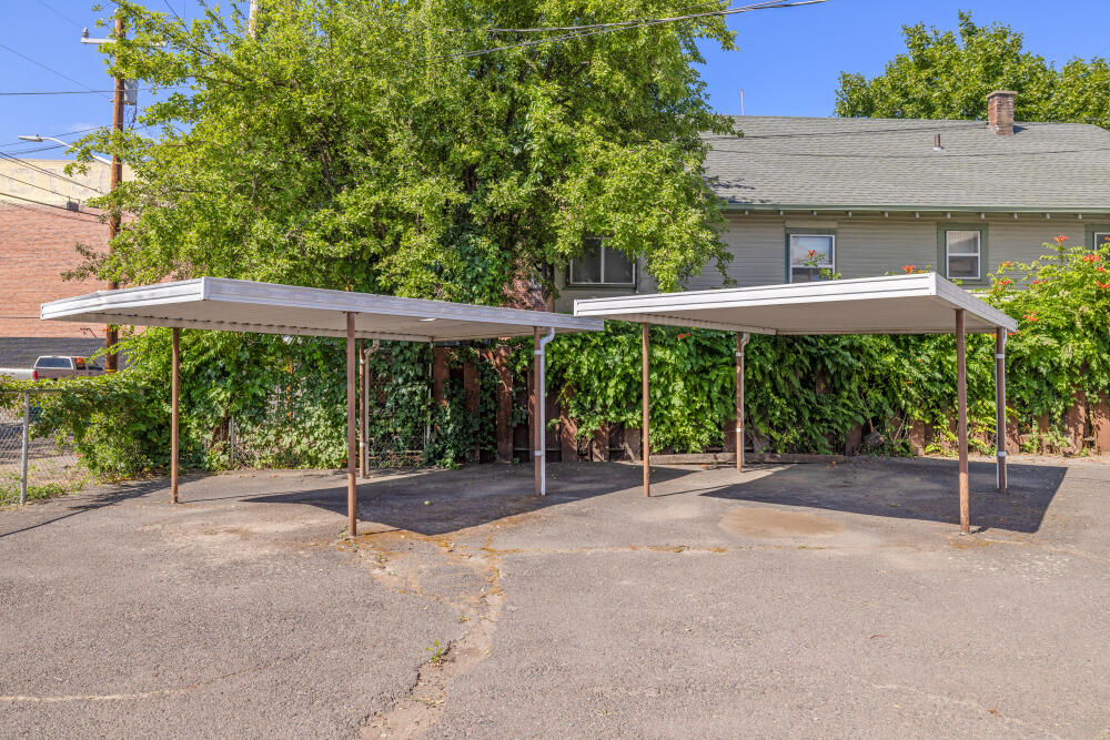 Klamath Falls -Hot Springs Addition - Residential Income