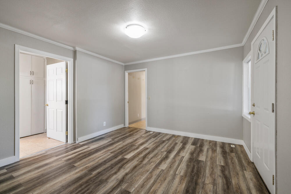 Klamath Falls -Hot Springs Addition - Residential Income