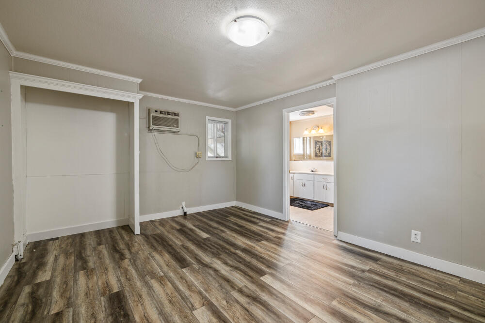 Klamath Falls -Hot Springs Addition - Residential Income