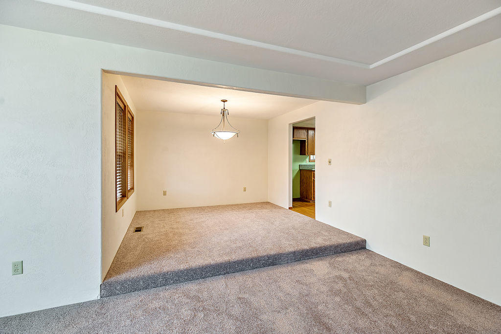 Pine Crest Court Subdivision - Residential