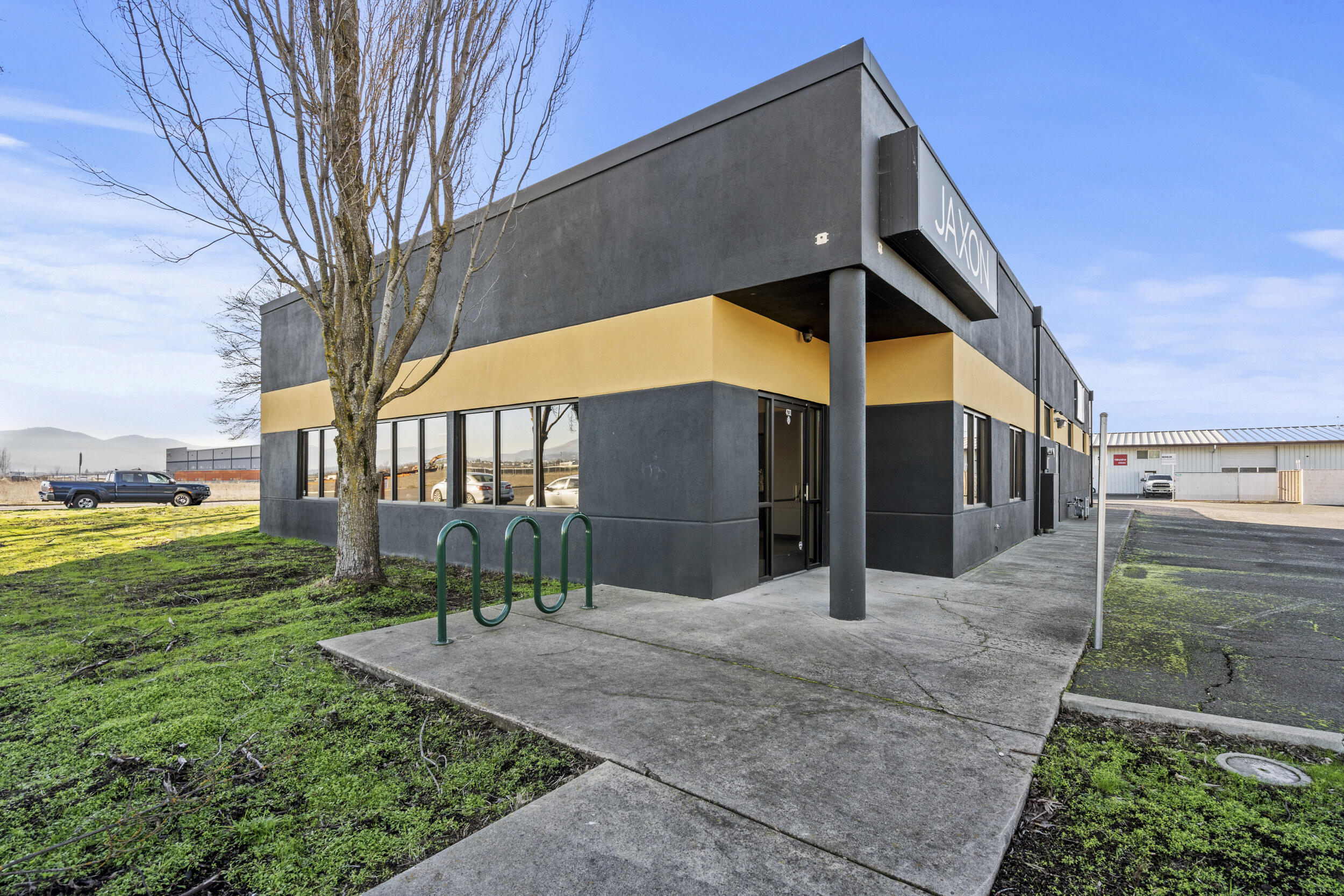 This 6,118 square foot, stand-alone industrial building is available for Sale or Lease and offers a well-designed combination of office space and functional warehouse area. The warehouse is accessible via a 14' roll-up door on the west side of the building. The property includes two bathrooms, one serving the office area and one for the warehouse.

Situated on a 0.50-acre corner lot, the building is zoned I-L and benefits from its location within the Oregon Opportunity Zone and Enterprise Zone, offering potential tax incentives. The building is equipped with 600 amps of 3-phase power and features ample parking on the north side, with an adjacent secure parking/storage lot. This property presents an exceptional opportunity for both investors and businesses seeking a well-located facility with significant growth potential.