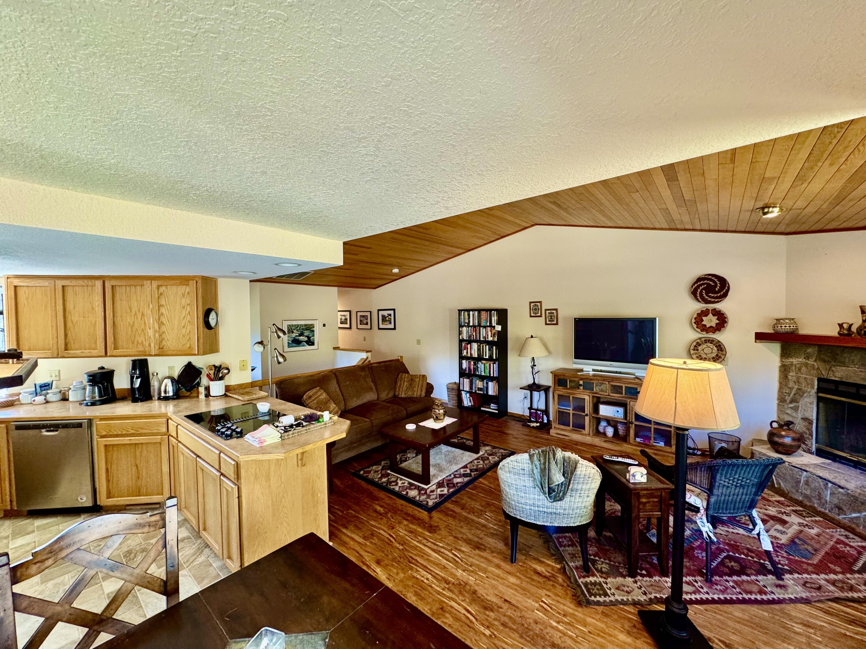 Fairway Vill Condo - Residential