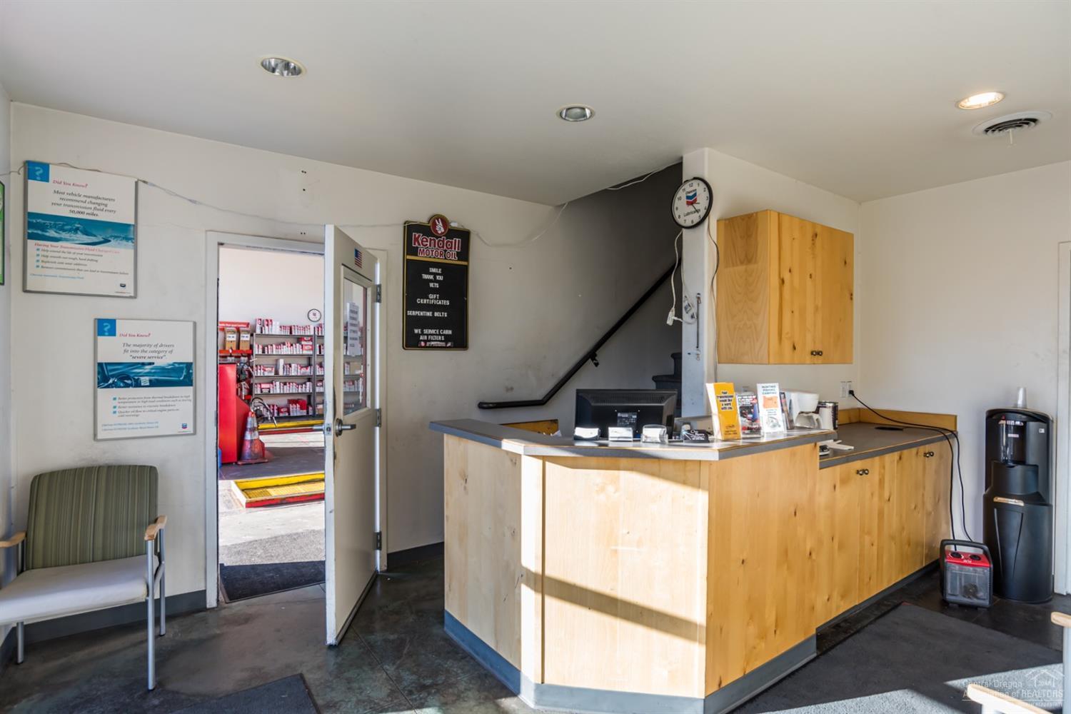 CLAB - Commercial Sale